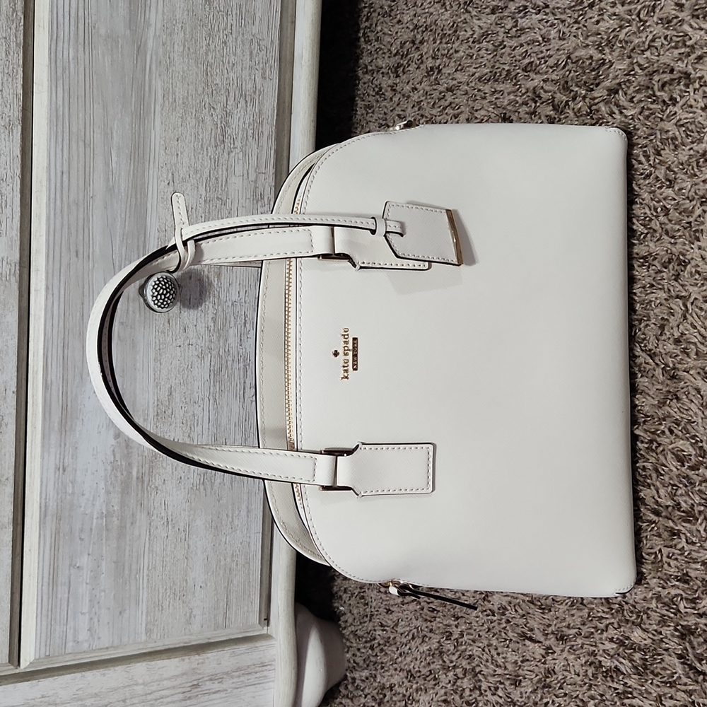 Kate Spade Purse - Picture 4 of 5